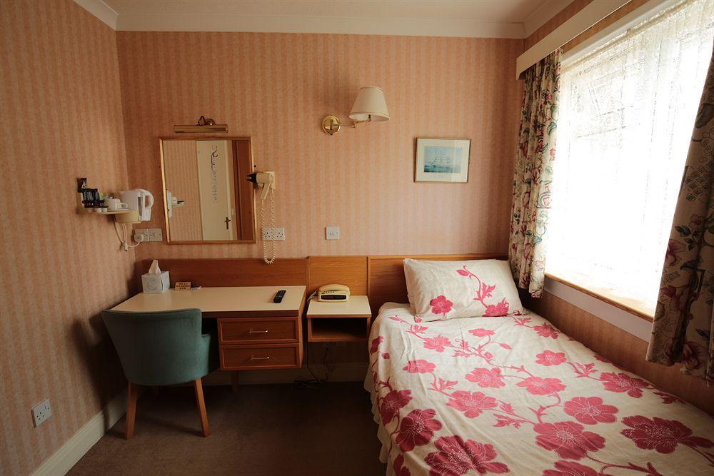 Fernbank Hotel Basingstoke Exteriér fotografie